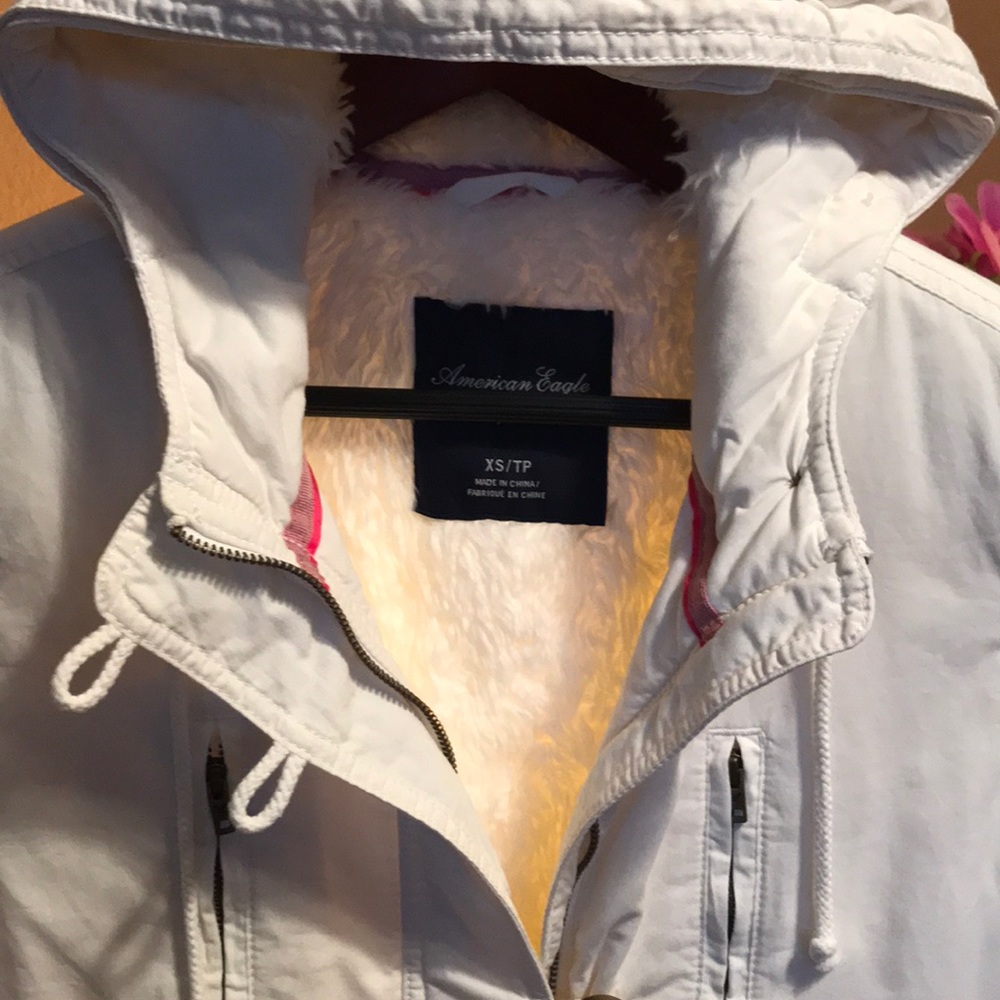 American Eagle Snow Jacket - Picture 4 of 8